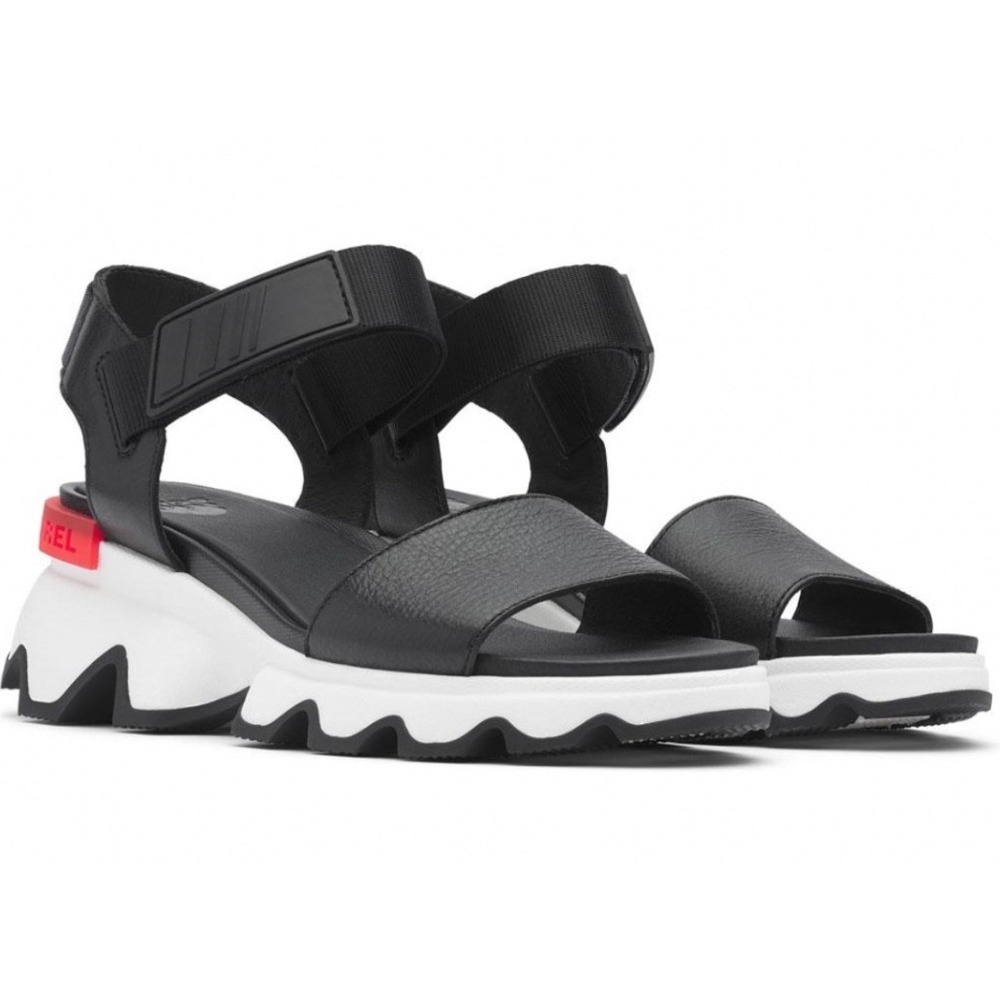 Sorel Kinetic Impact Sandal Black White Leather Sporty Platform Scalloped Sole